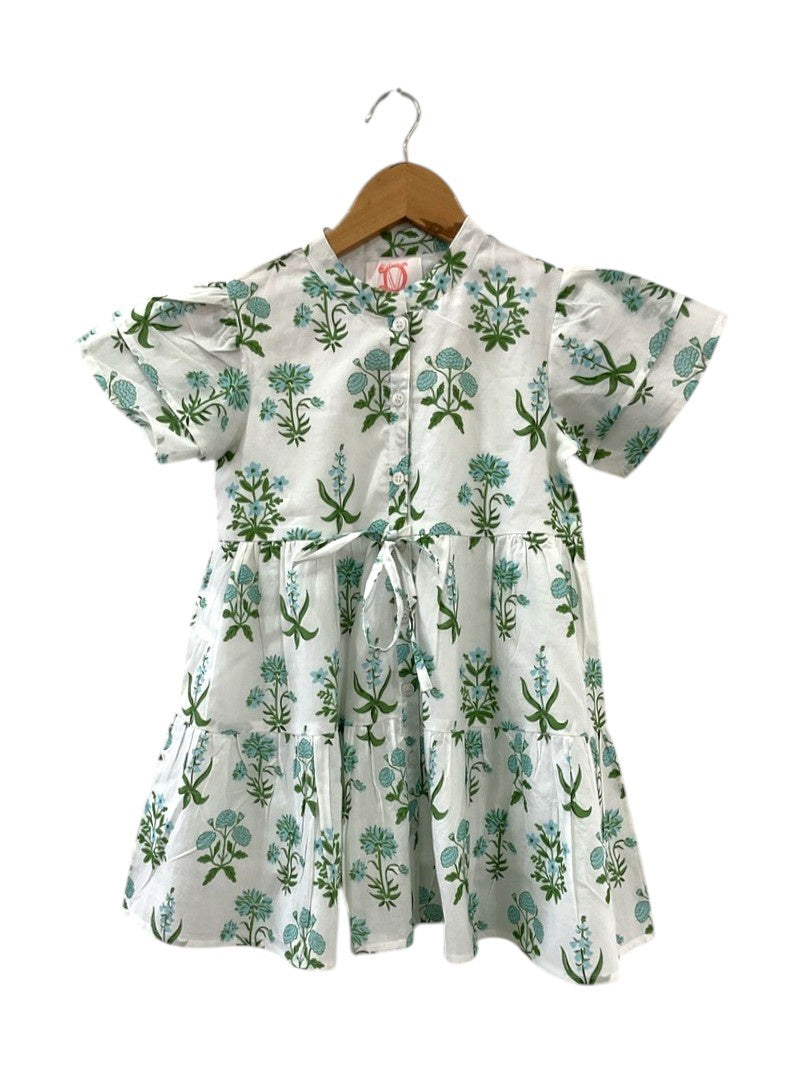 Victoria Dunn Magnolia Flutter Mini Wildflower 5301