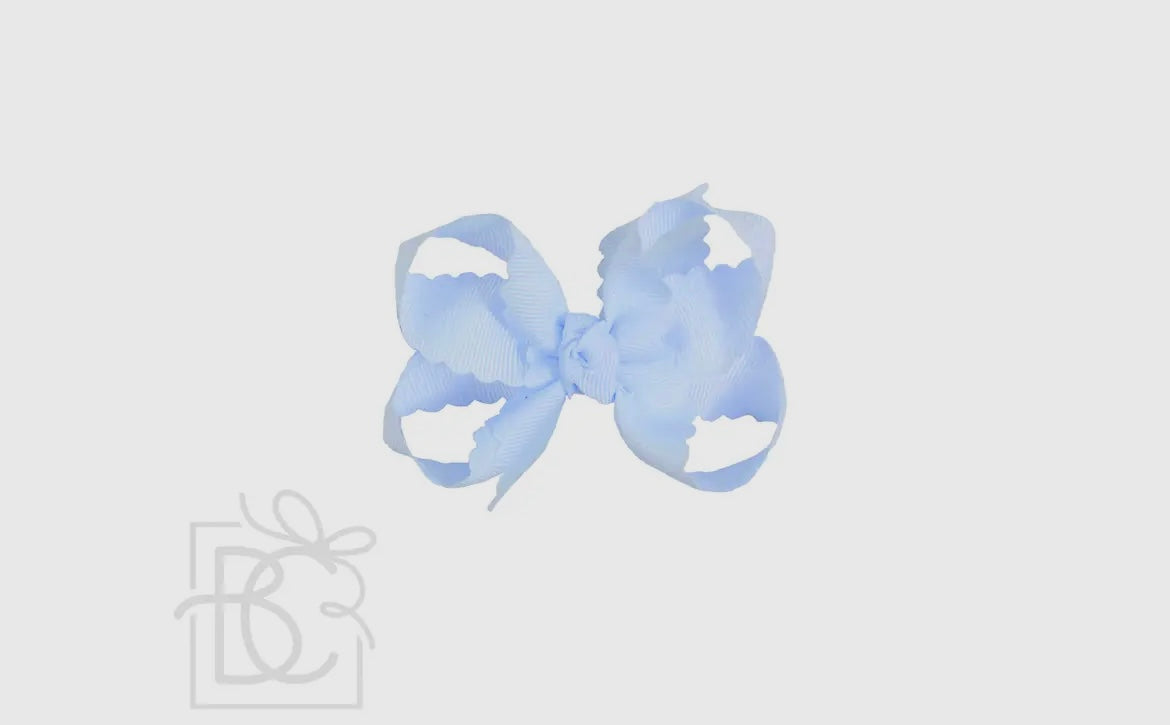 Beyond Creations Medium Scalloped Edge Bow w/ knot