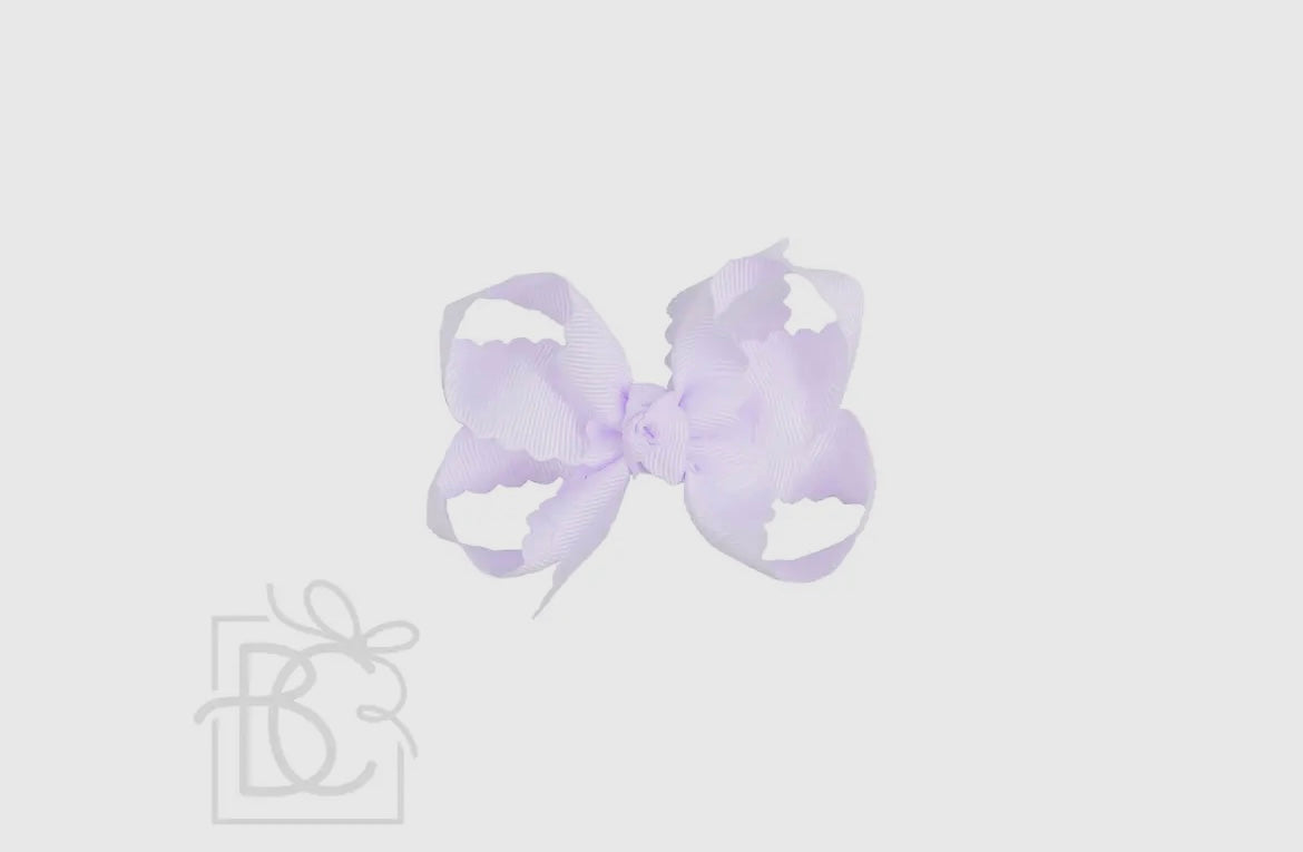 Beyond Creations Medium Scalloped Edge Bow w/ knot