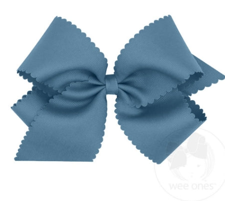 Wee Ones King Grosgrain Hair Bow w/ Scalloped Edge
