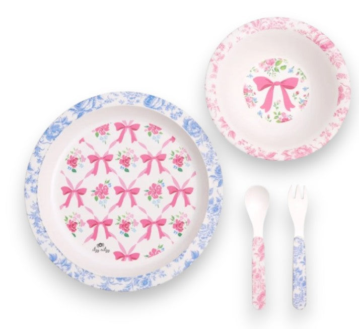Itzy Ritzy Itzy Bistro- 4 piece dining set