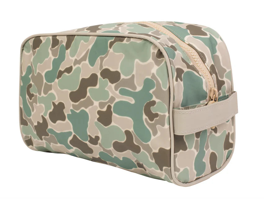 Apple of My Isla Dopp Kit