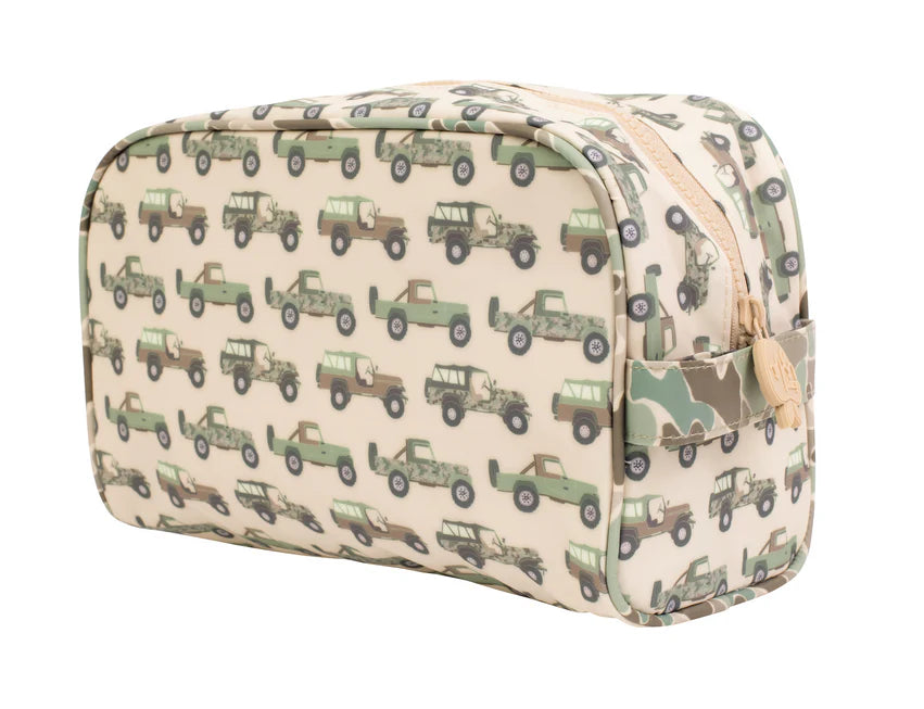 Apple of My Isla Dopp Kit