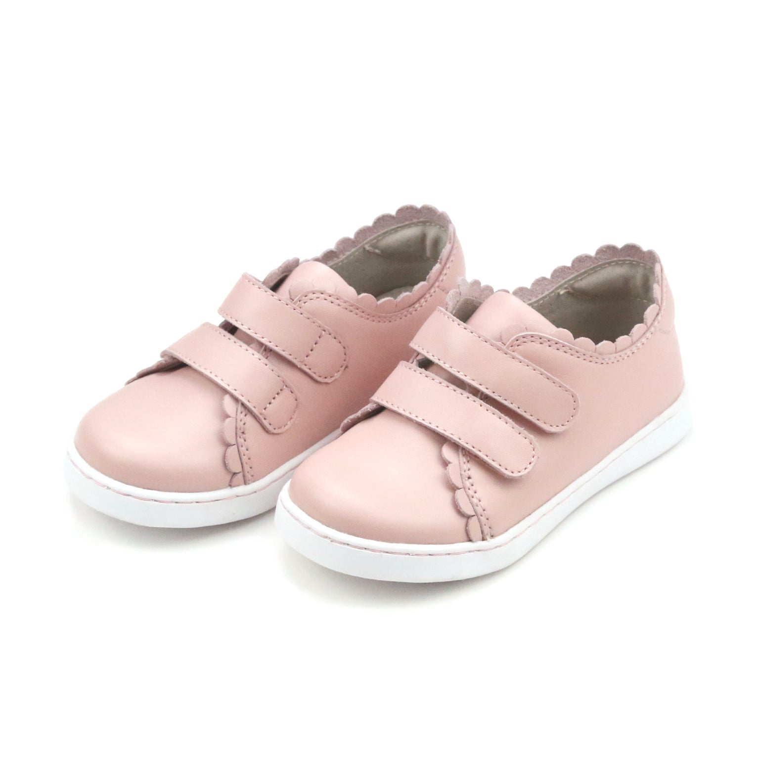 Lamour Caroline Scalloped Sneaker 678