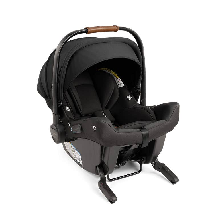 Nuna Triv Next + Pipa Urbn Travel System